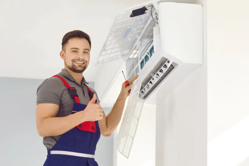 Installation einer Split-Klimaanlage durch Artico Kältetechnik
